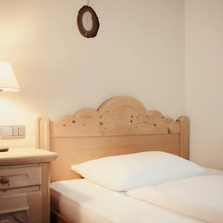 Kristallhotel Corona-krone Hotel